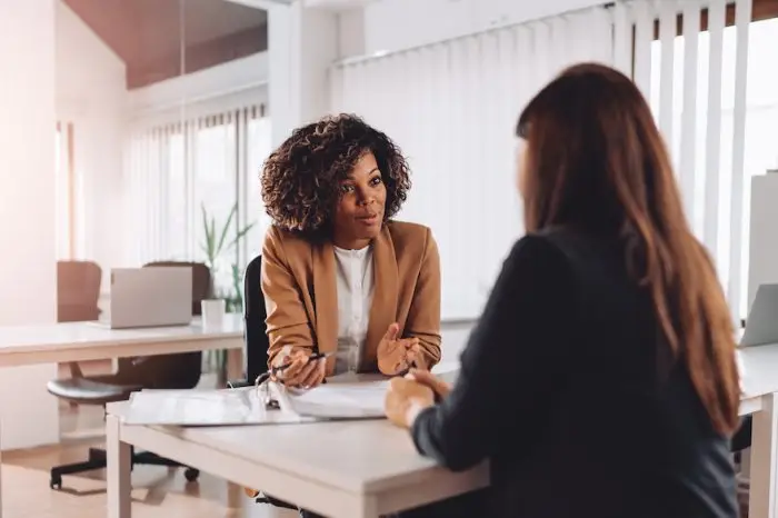 Trouver les bonnes recrues grâce à la microculture