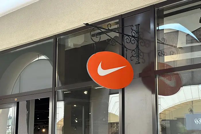 Nike fait mieux qu’attendu au 1T