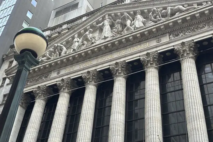 Bourse: ce qui bouge sur les marchés avant l’ouverture mercredi